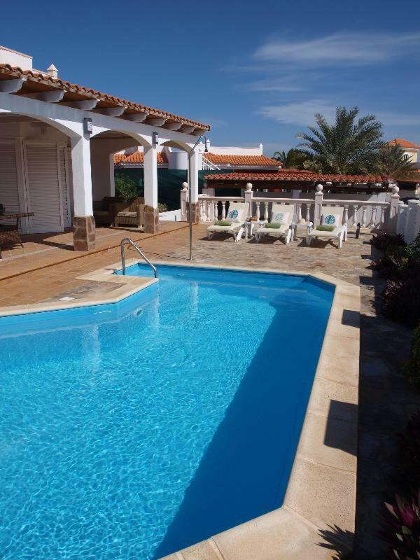 Villa Valerie Costa De Antigua Kültér fotó